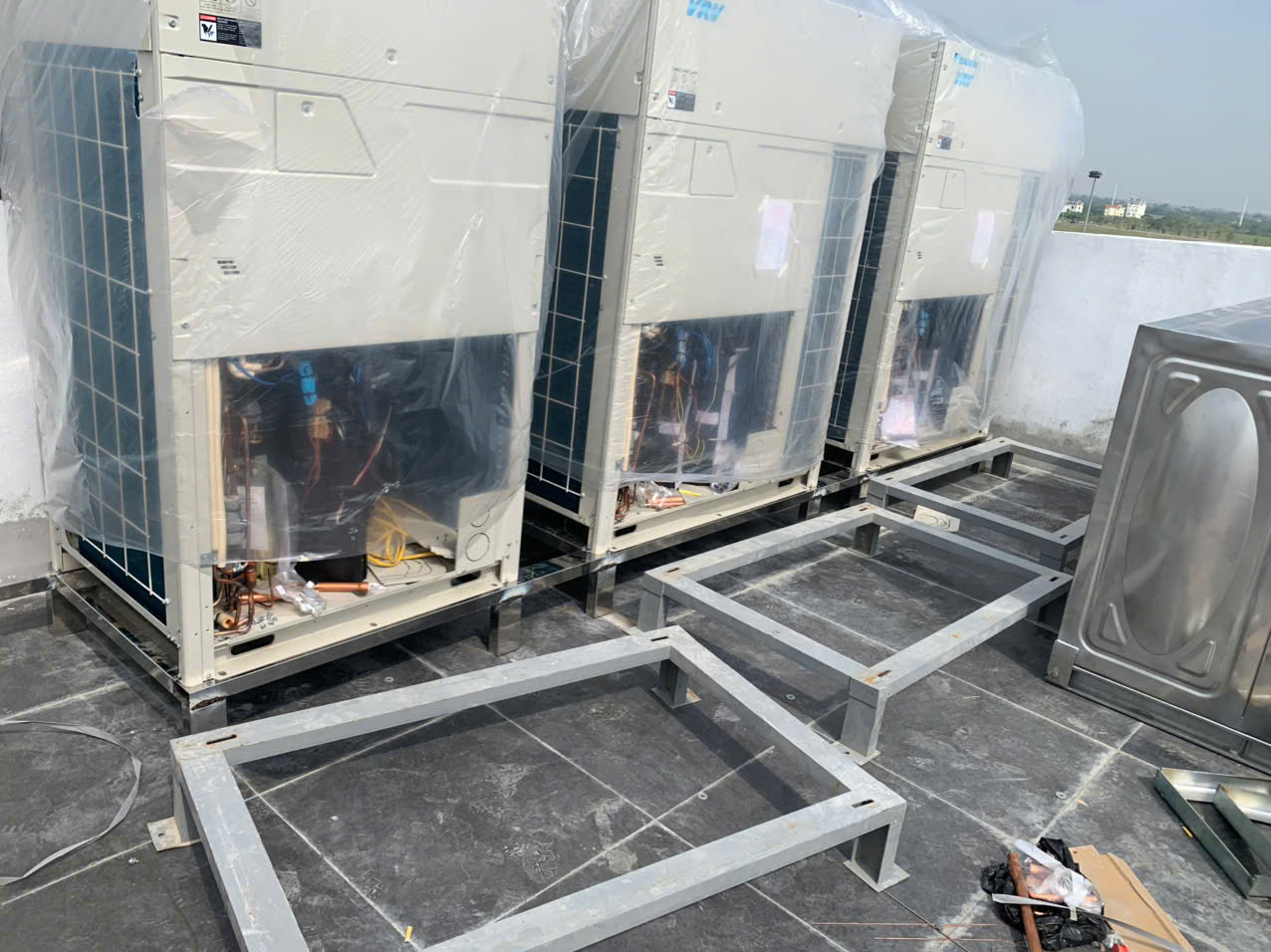 thi công hệ thống điều hòa trung tâm vrv vrf