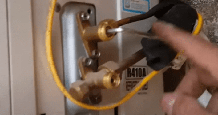 cach-khoa-gas-dieu-hoa