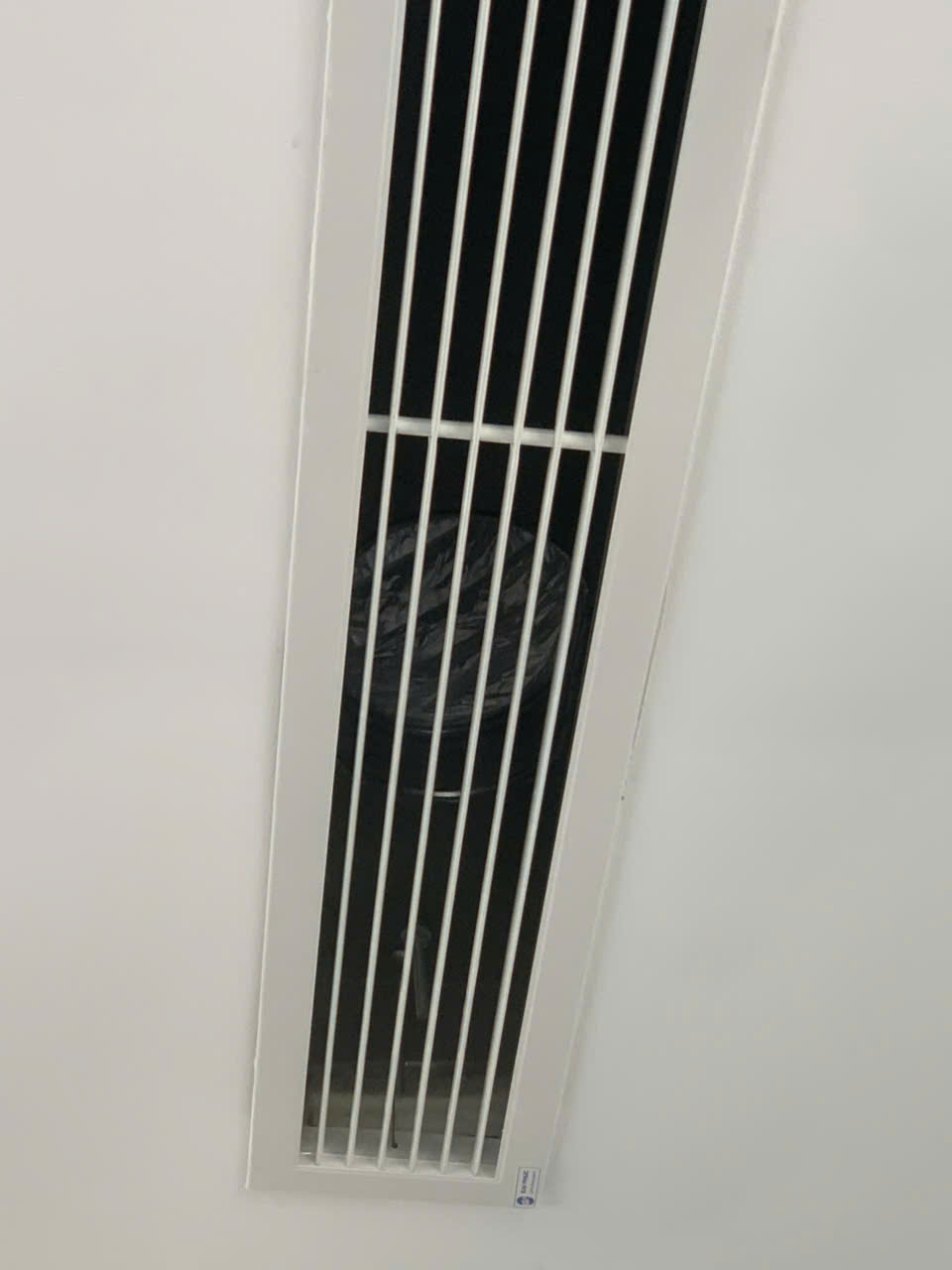 dieu-hoa-noi-ong-gio-daikin-1-chieu-30-000btu-fdmnq30mv1-rnq30mv1-1